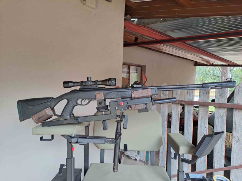 Safari shooting rest